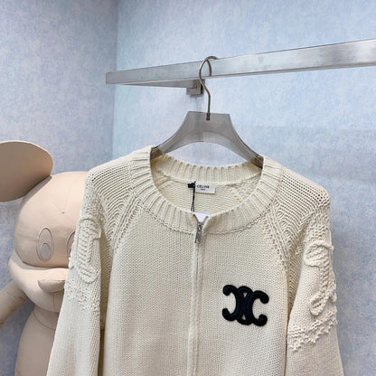 Exquisite logo embroidered knitted coat