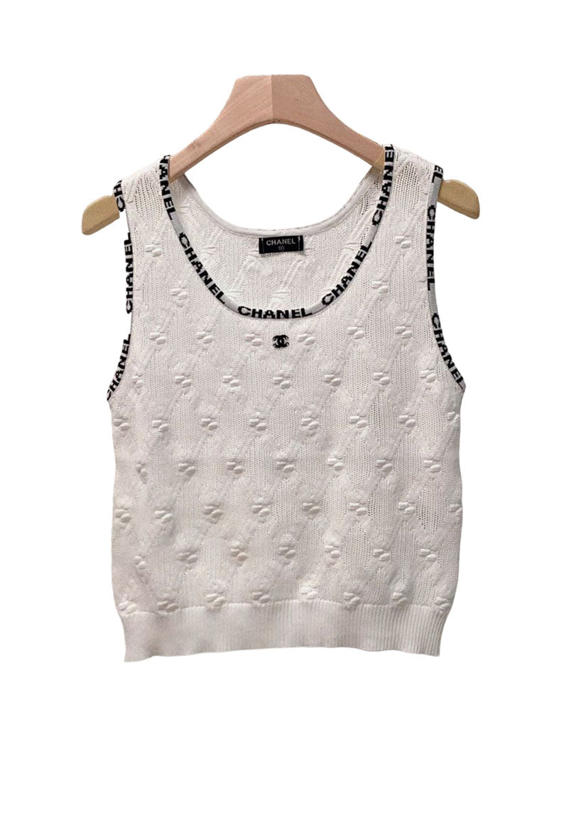 Letter jacquard knitted U-neck vest