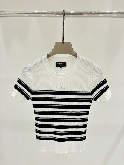 Striped slim short sleeves with hollow design