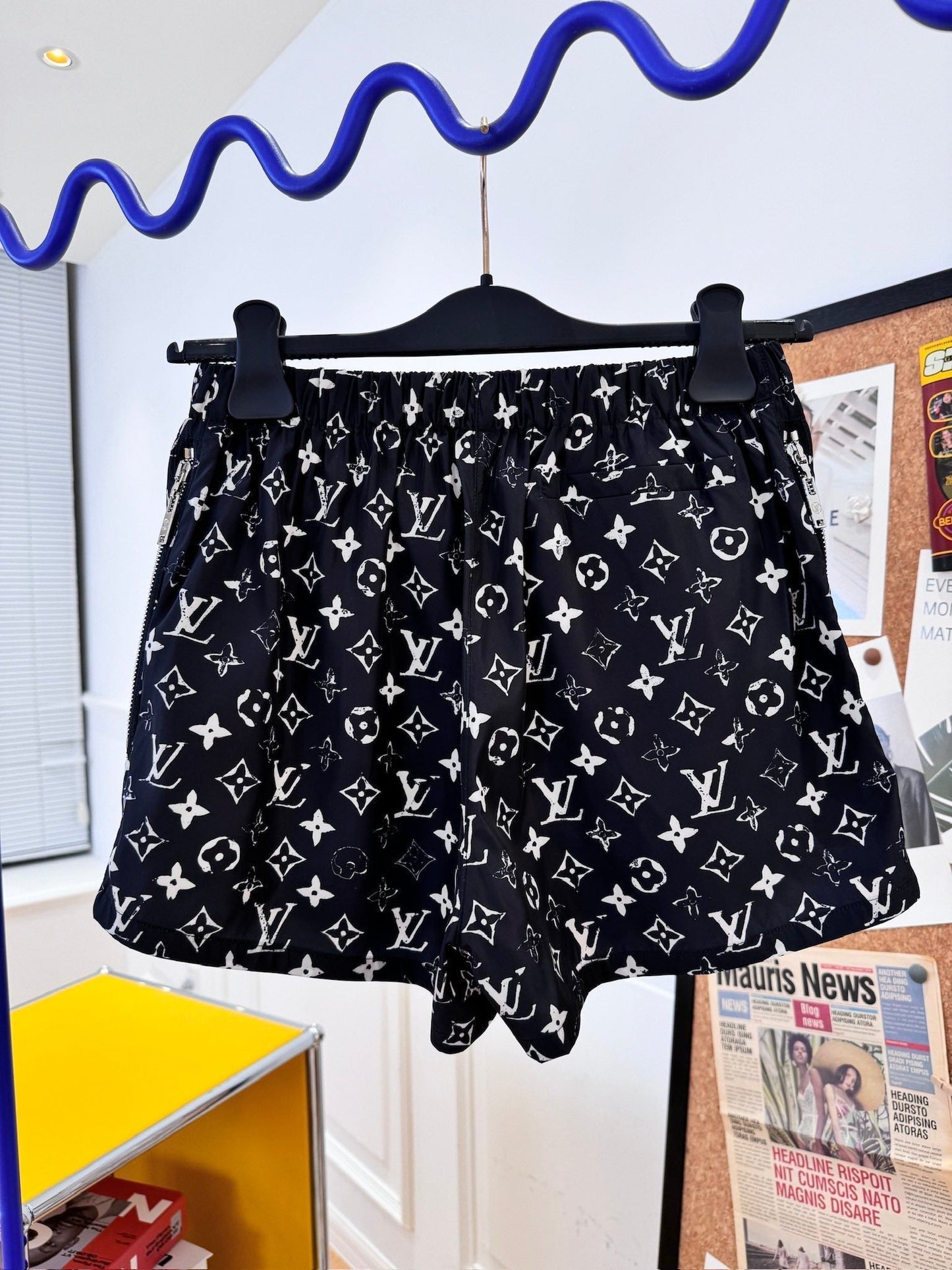 Logo print shorts