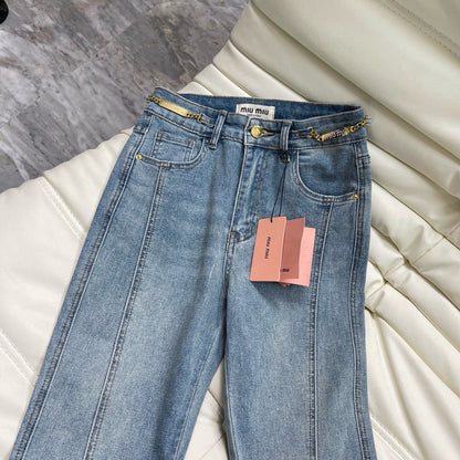 Slim-fit bootcut jeans